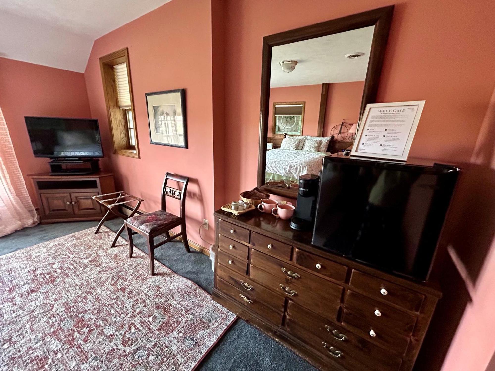 Warner-Concord Farms Bed & Breakfast Geneva Dış mekan fotoğraf